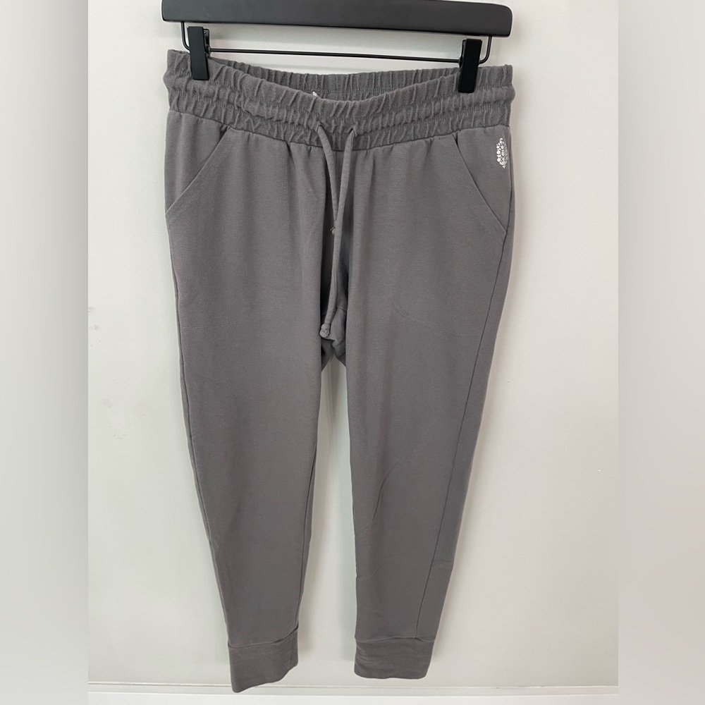 Free People FP Movement Sunny Skinny Jogger Sweatpants Size Medium  3 - Picture 3 of 8